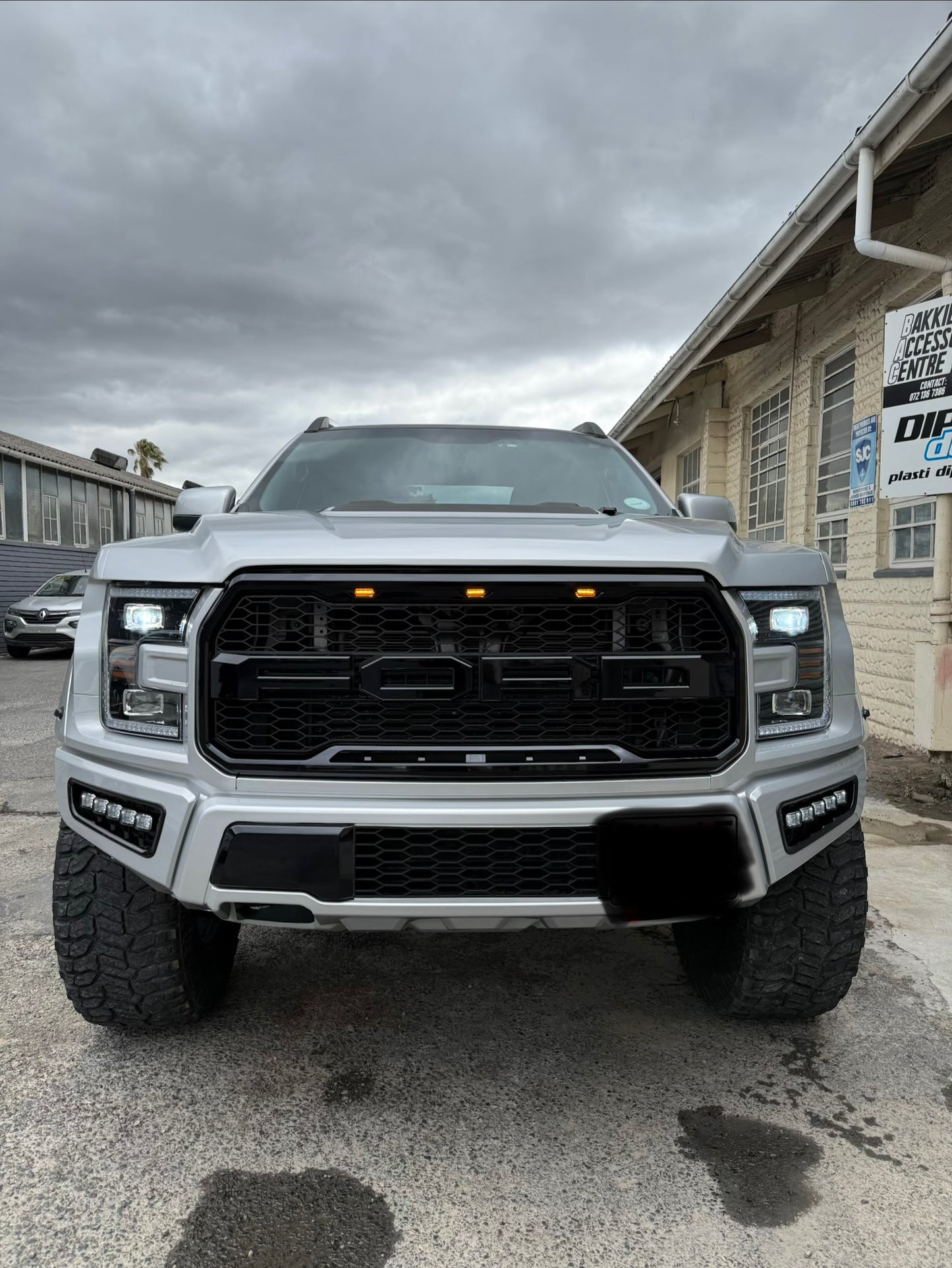 Ford ranger T6/T7/T8 to 2023 Ford F150 Raptor conversion kit